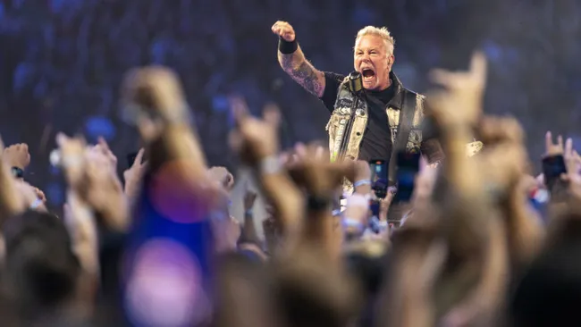 Metallica Frontman James Hetfield Says He Has the Best Job in the World Thanks to Fans